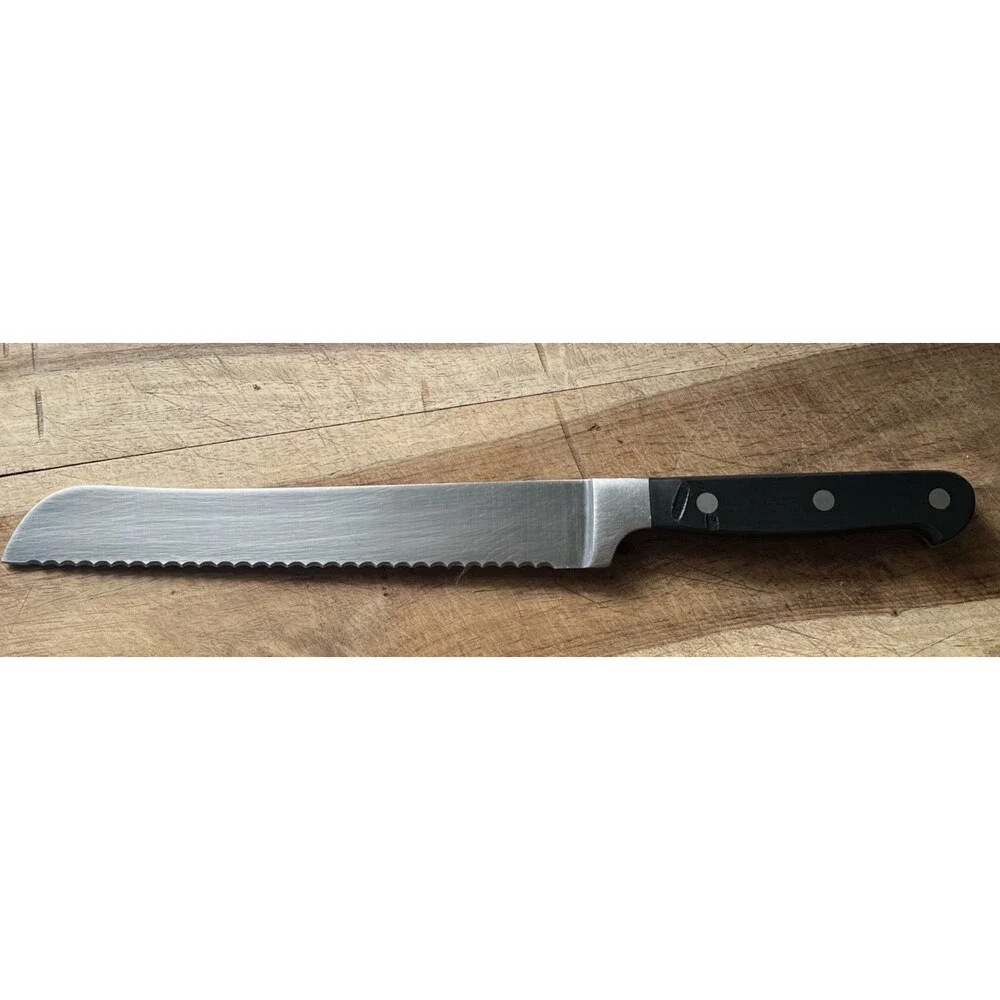 David Burke 8inch Bread Knife 8 inch High Carbon Steel Serrated Blade